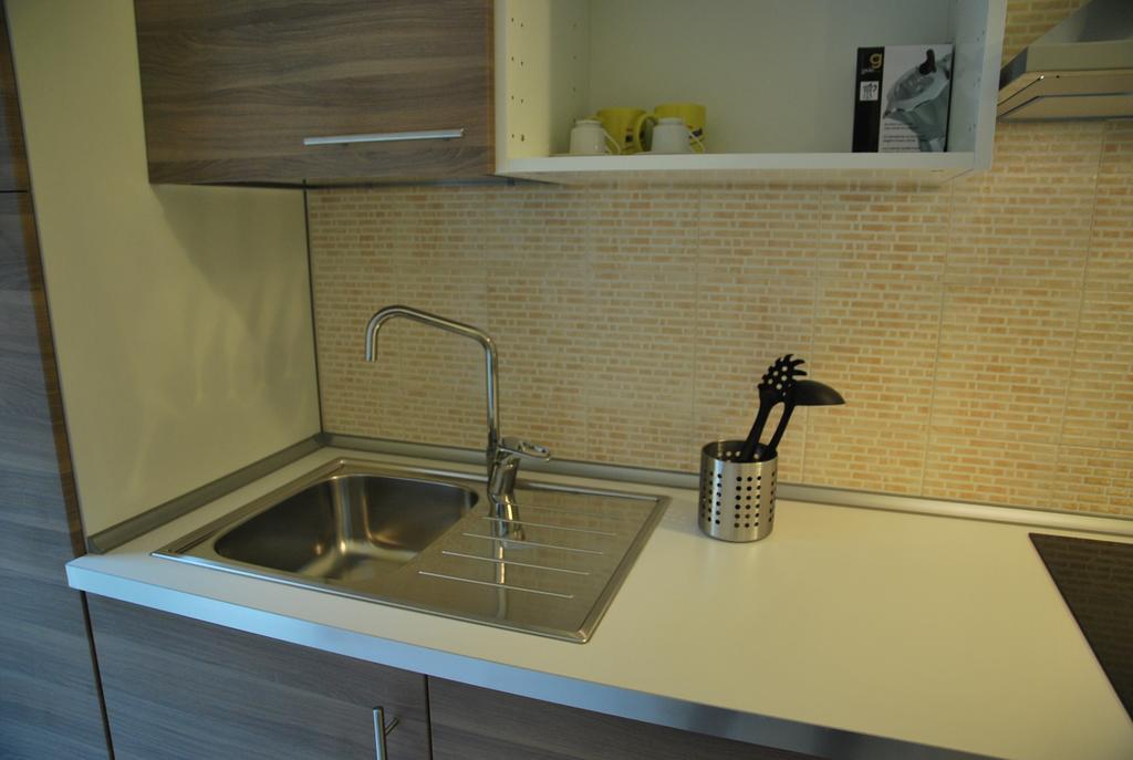 Appartamento Aurora Bari Habitación foto